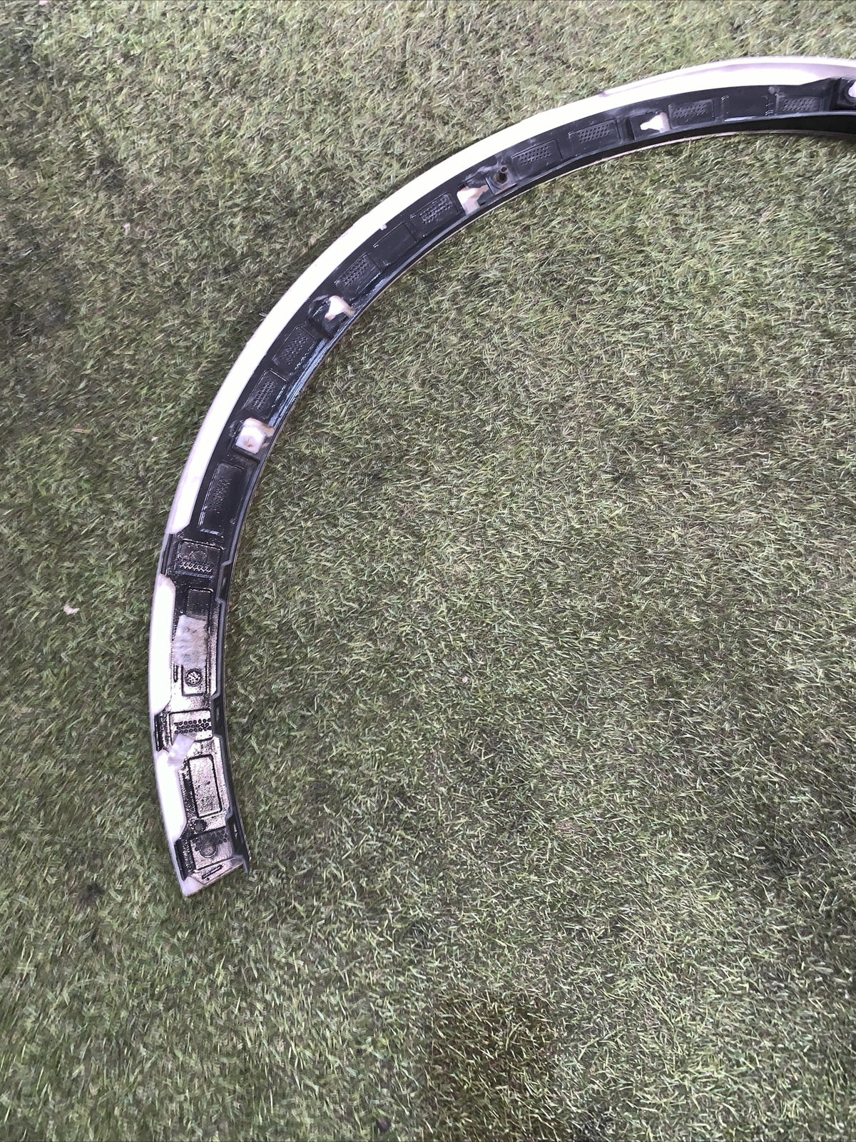 Ford Kuga III 2022 LV4BS286D03B Barra Modanatura Parafango Posteriore Sinistro