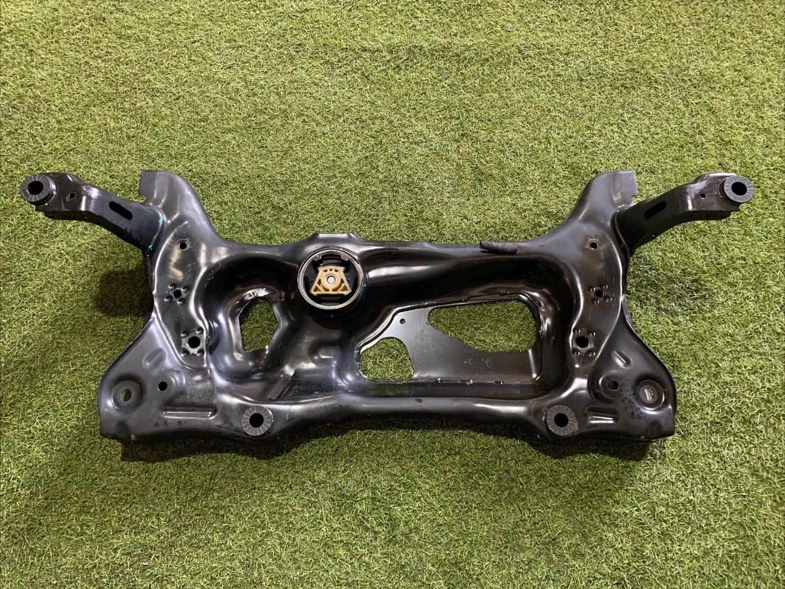 Culla Motore Volkswagen Golf 7 3Q0199315D