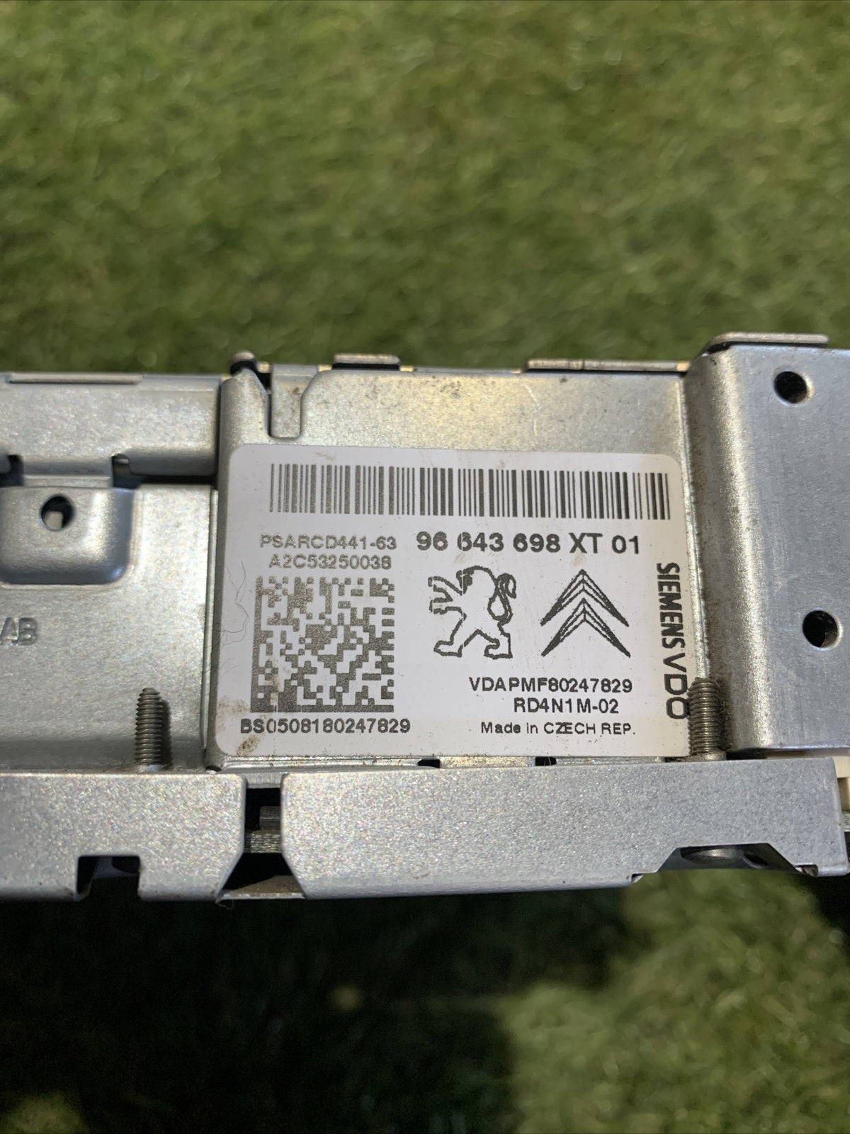 96643698XT AUTORADIO PEUGEOT 207 (2008)