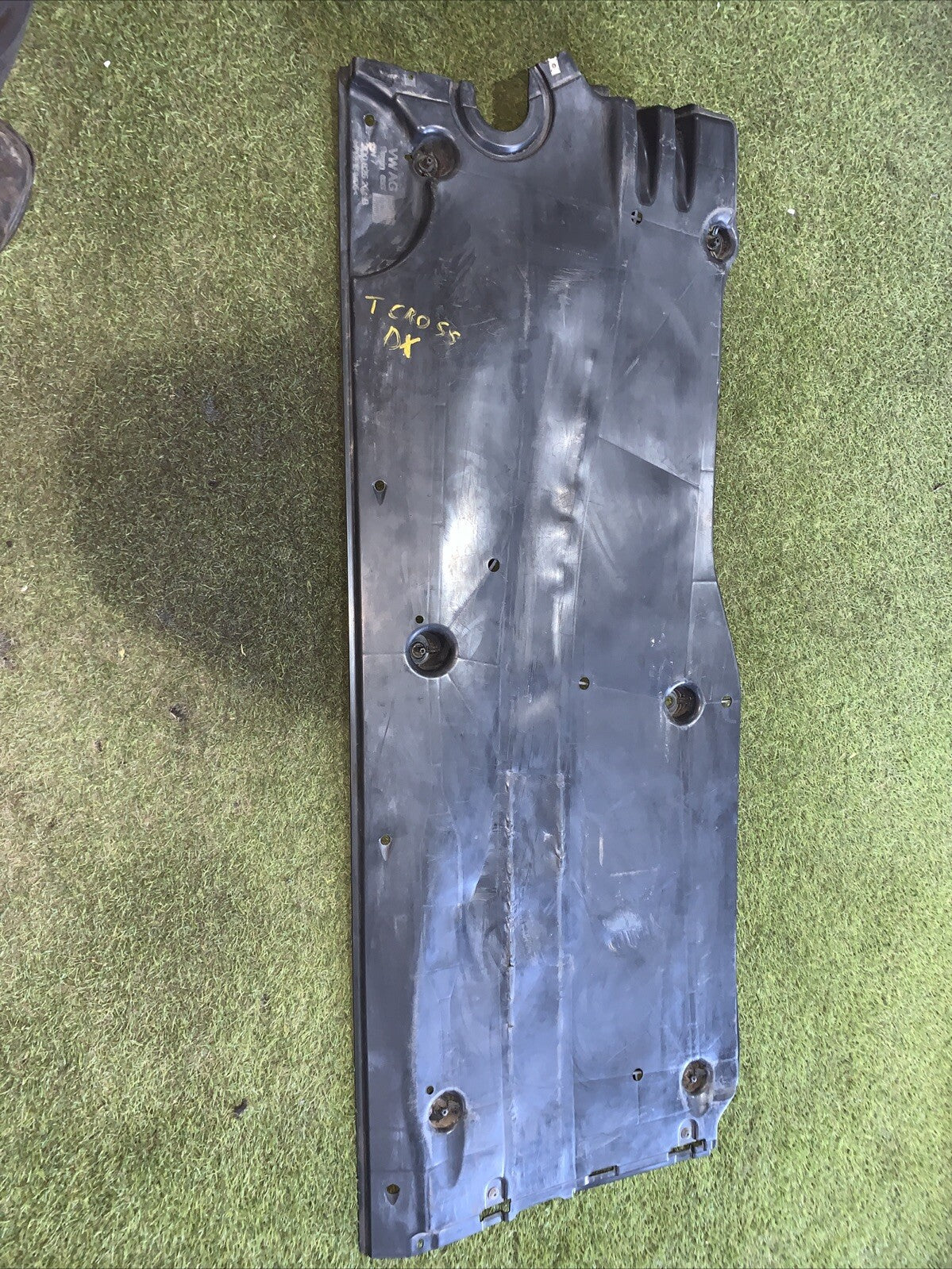 Sotto Piano Motore Sotto Scocca Destra Volkswagen T-Cross 2Q0825202B