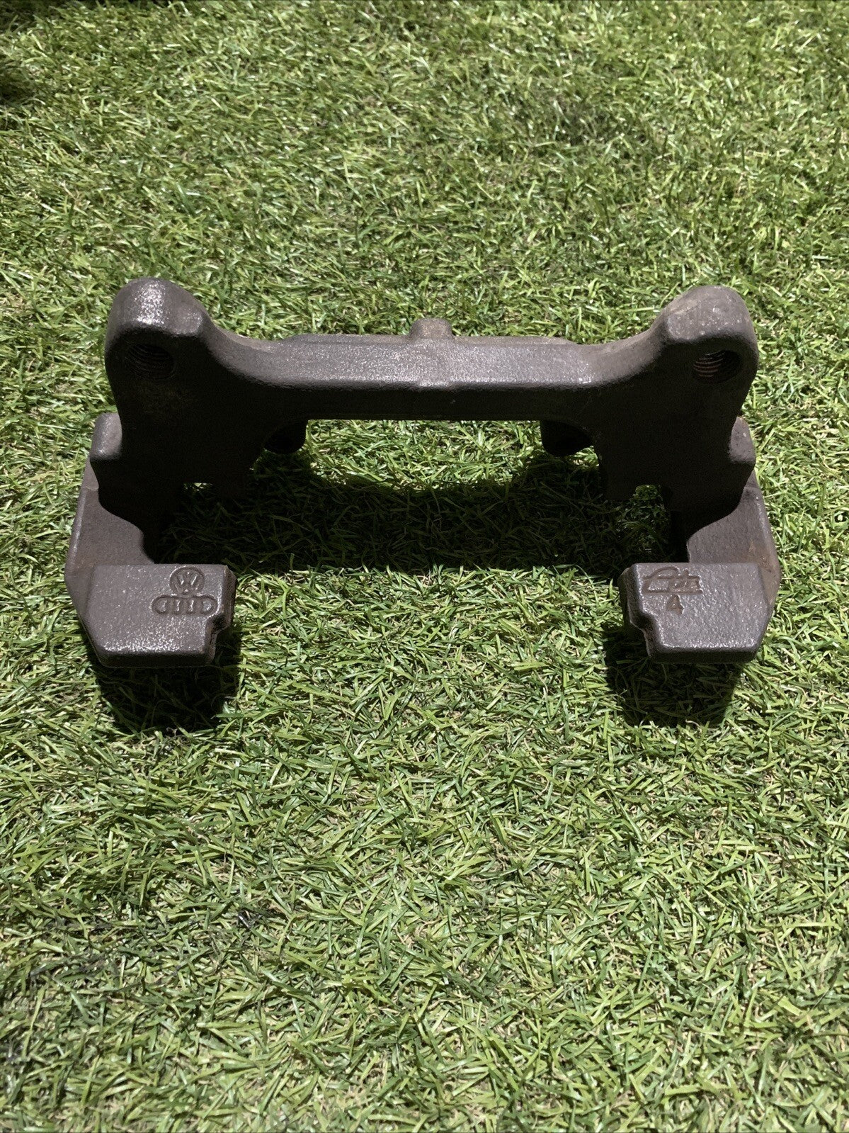 Porta Pinza Freno Anteriore Sinistra Audi A3 8P1 2010 2.0 170CV 1K0615125D