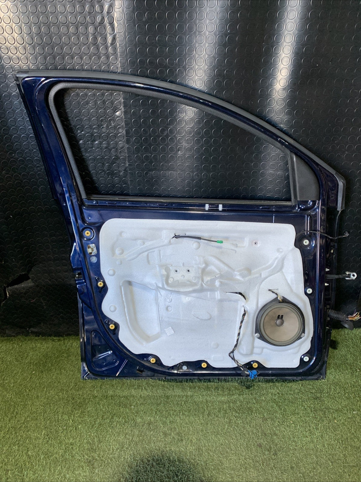 PORTA PORTIERA SPORTELLO ANTERIORE SINISTRO LANCIA YPSILON DAL 2011