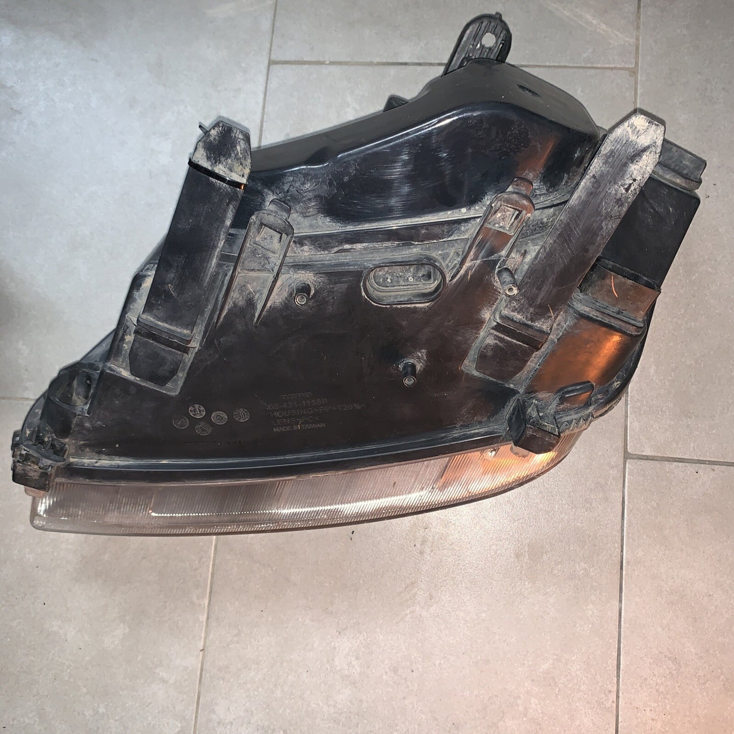 FARO FANALE PROIETTORE ANTERIORE DESTRO FORD C-MAX 2003-10 084311158R