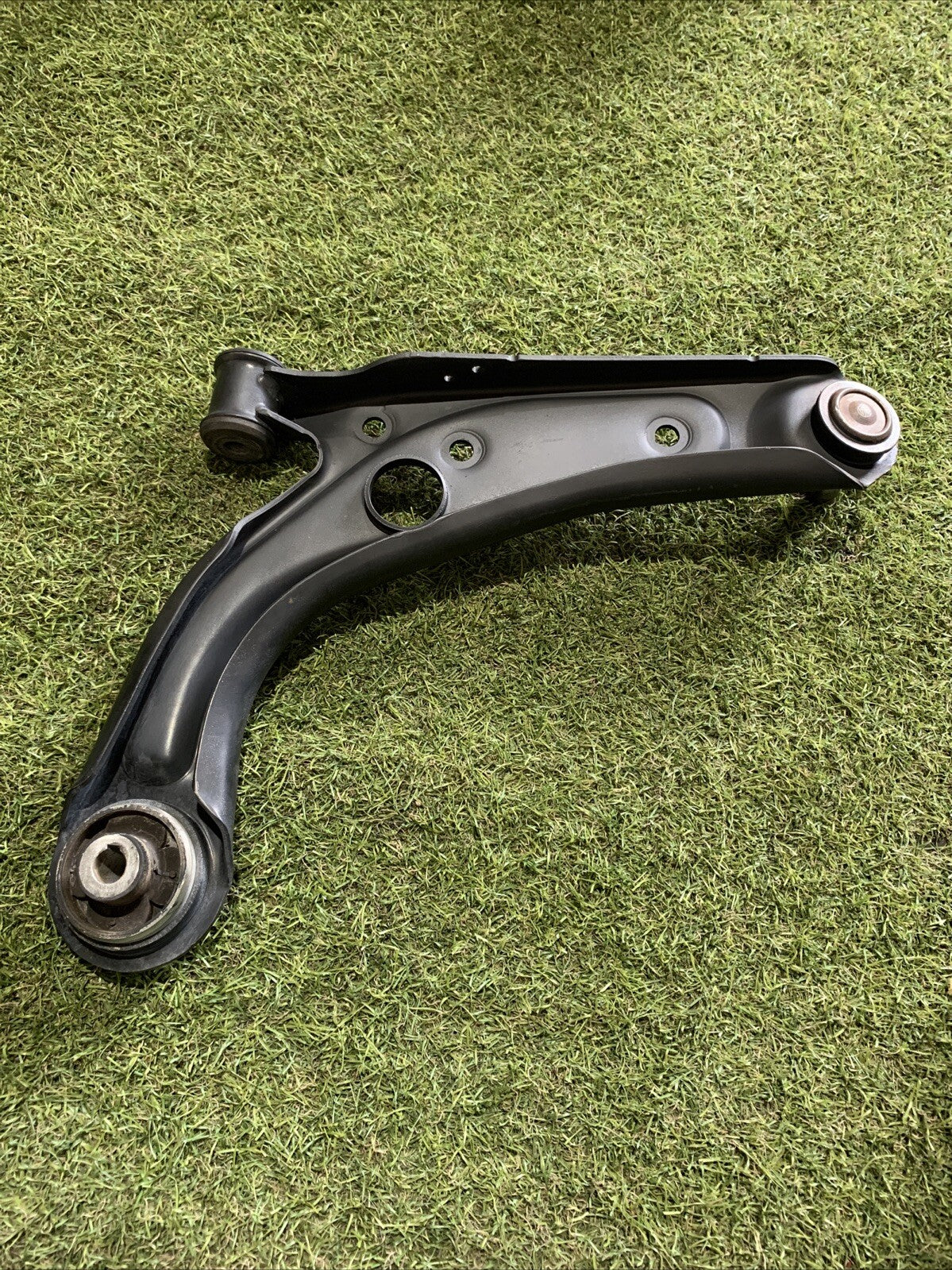 BRACCIO OSCILLANTE ANTERIORE SINISTRO FIAT PANDA 3 SERIE DAL 2013 00520139600