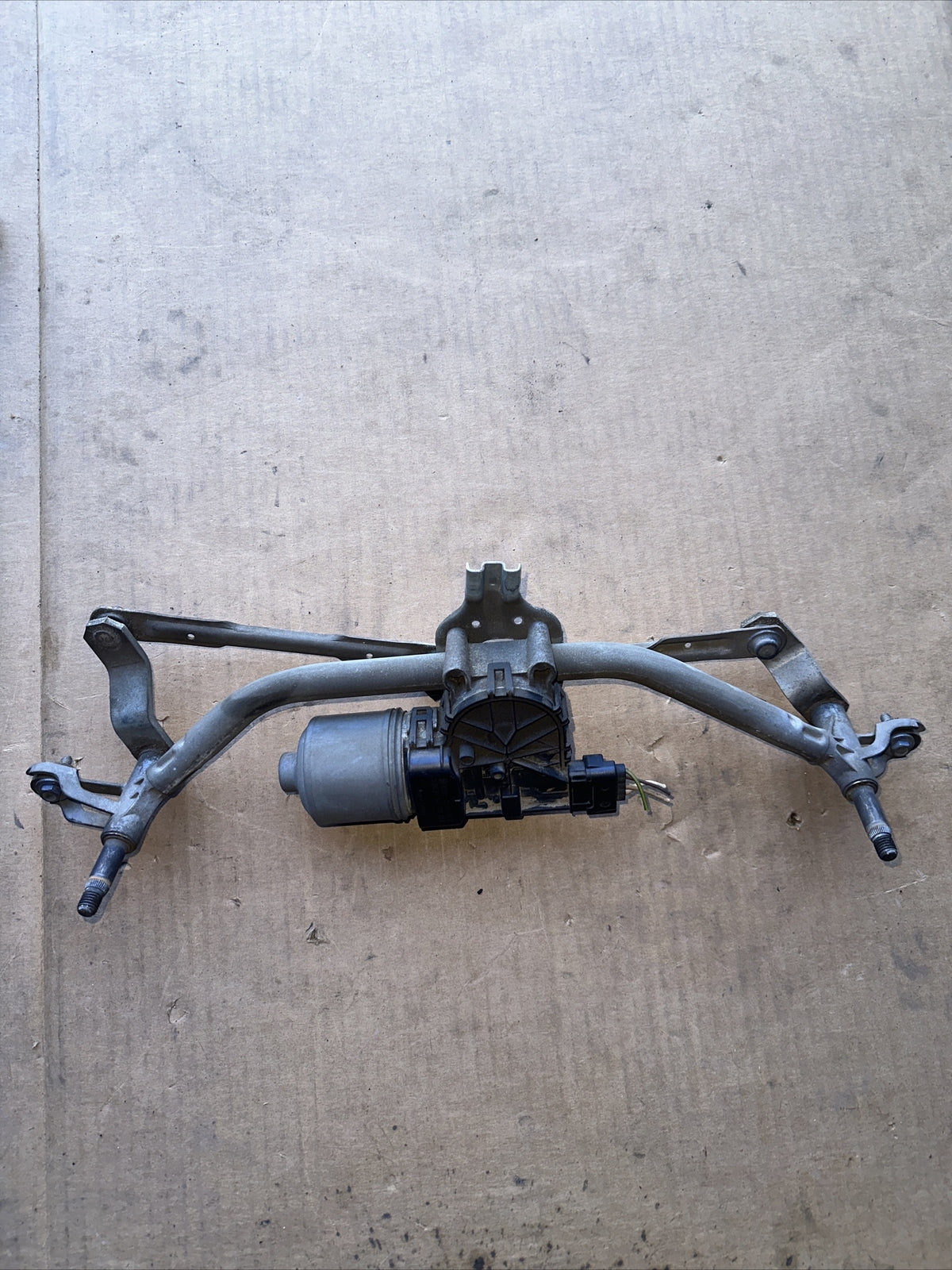 MOTORINO TERGICRISTALLO ANTERIORE PEUGEOT 207 ANNO 2008 3397020769 9650380780