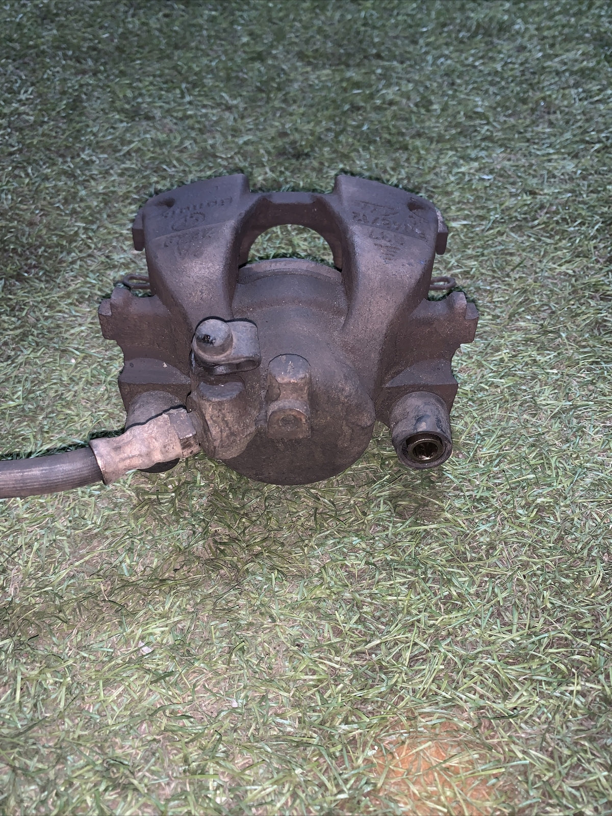 Pinza anteriore sx fiat punto 1 serie 1.7