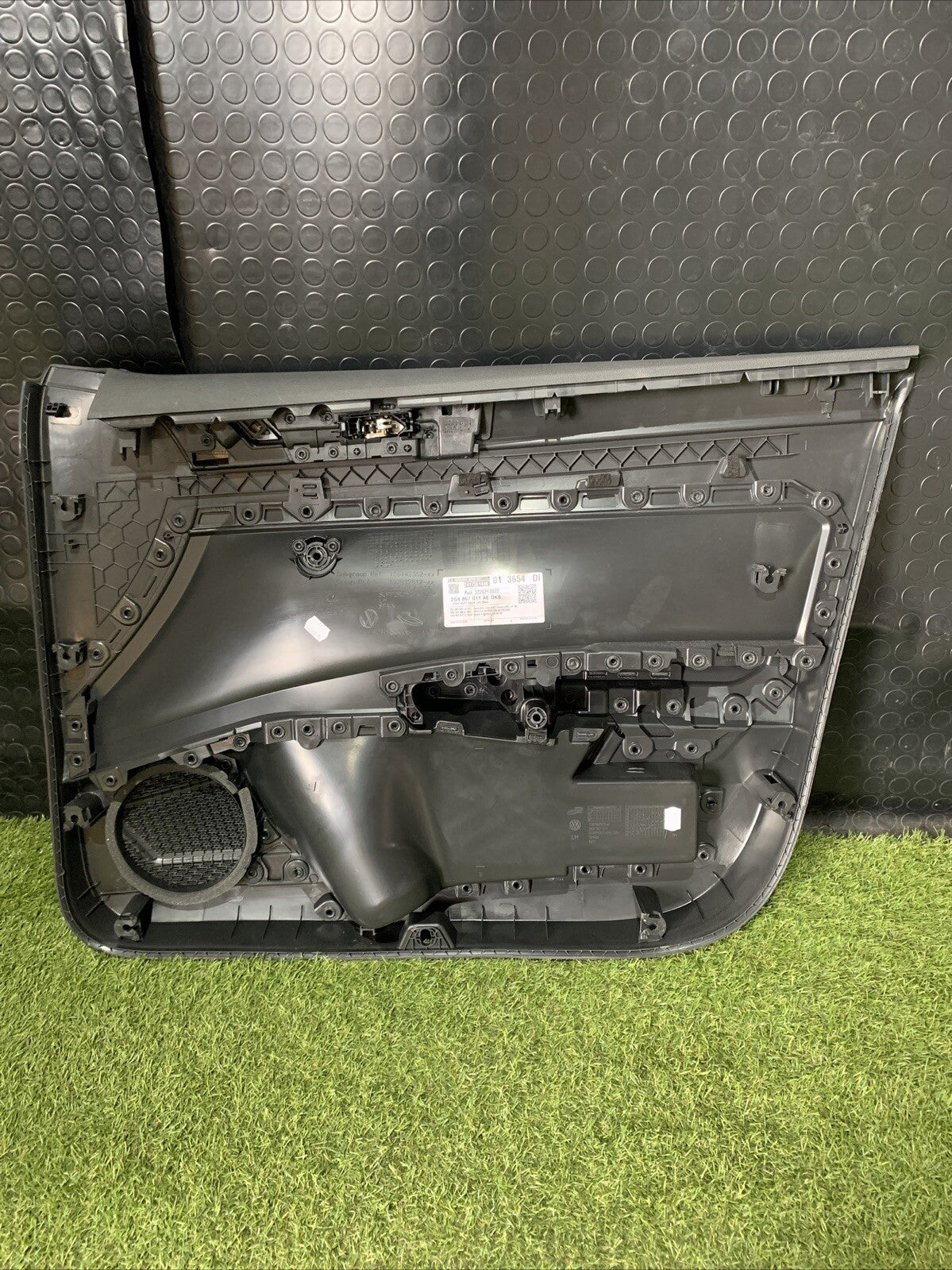 PANNELLO PORTA ANTERIORE SINISTRA VOLKSWAGEN POLO 2017-2021 2G4867011