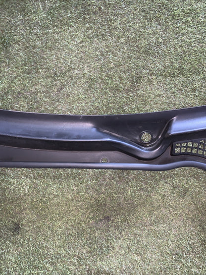 52025006 PLASTICHE PROFILO ESTERNO SOTTO PARABREZZA FIAT Tipo berlina 5P