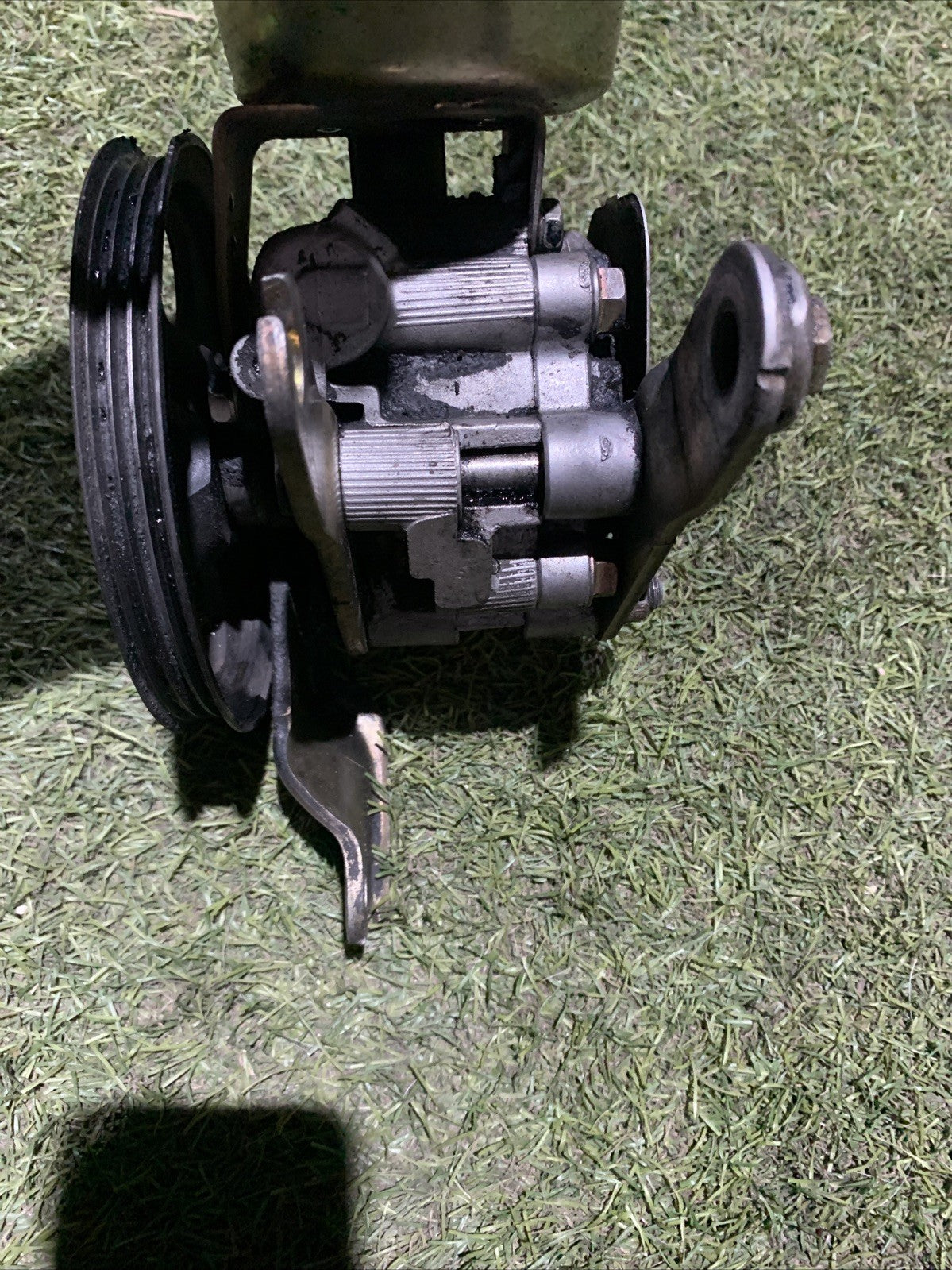 Pompa idroguida toyota yaris 1400 d4d 75 cavalli 1999/2006 (2)