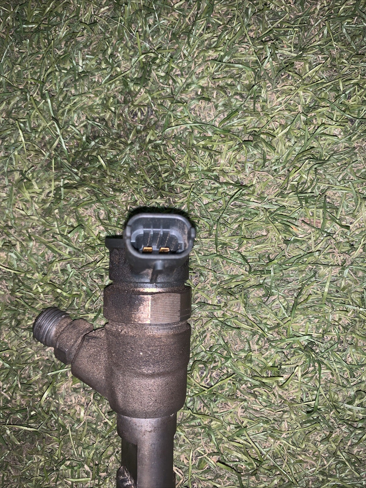 Iniettore Dacia Sandero 2015 1.5 Diesel 0445110485 (3)