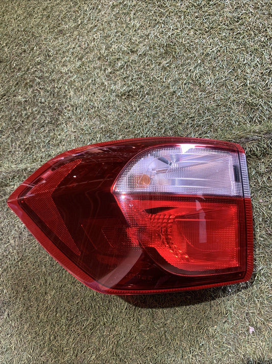 FARO FANALE STOP ESTERNO POSTERIORE SINISTRA FORD ECOSPORT 2017 GN1513405DD