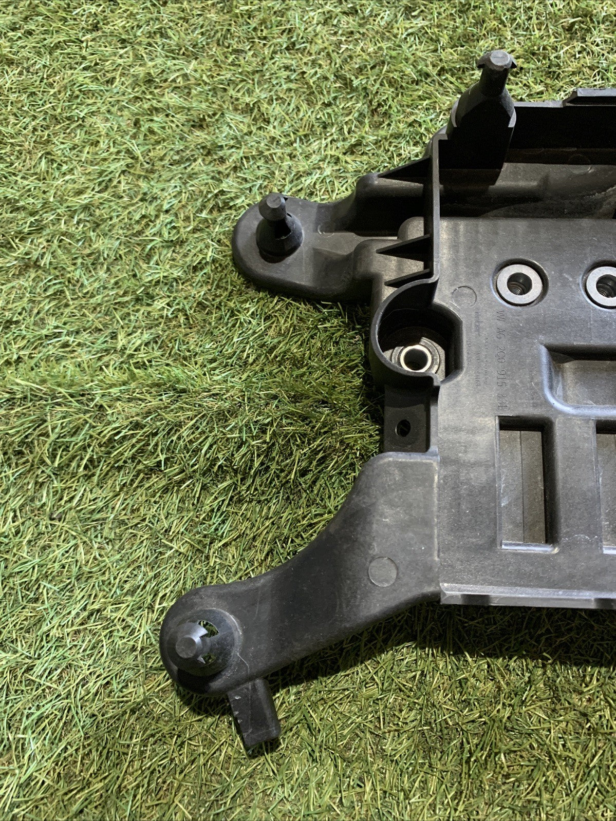 Supporto Alloggio Batteria Volkswagen Polo 2024 2Q0915331
