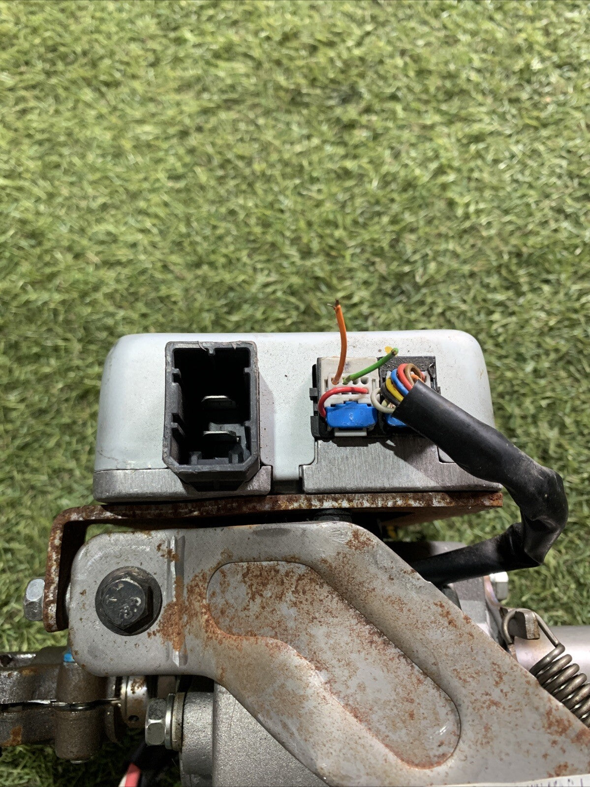 56345-3U511 56300-3U363 PIANTONE ELETTRICO KIA SPORTAGE 2011