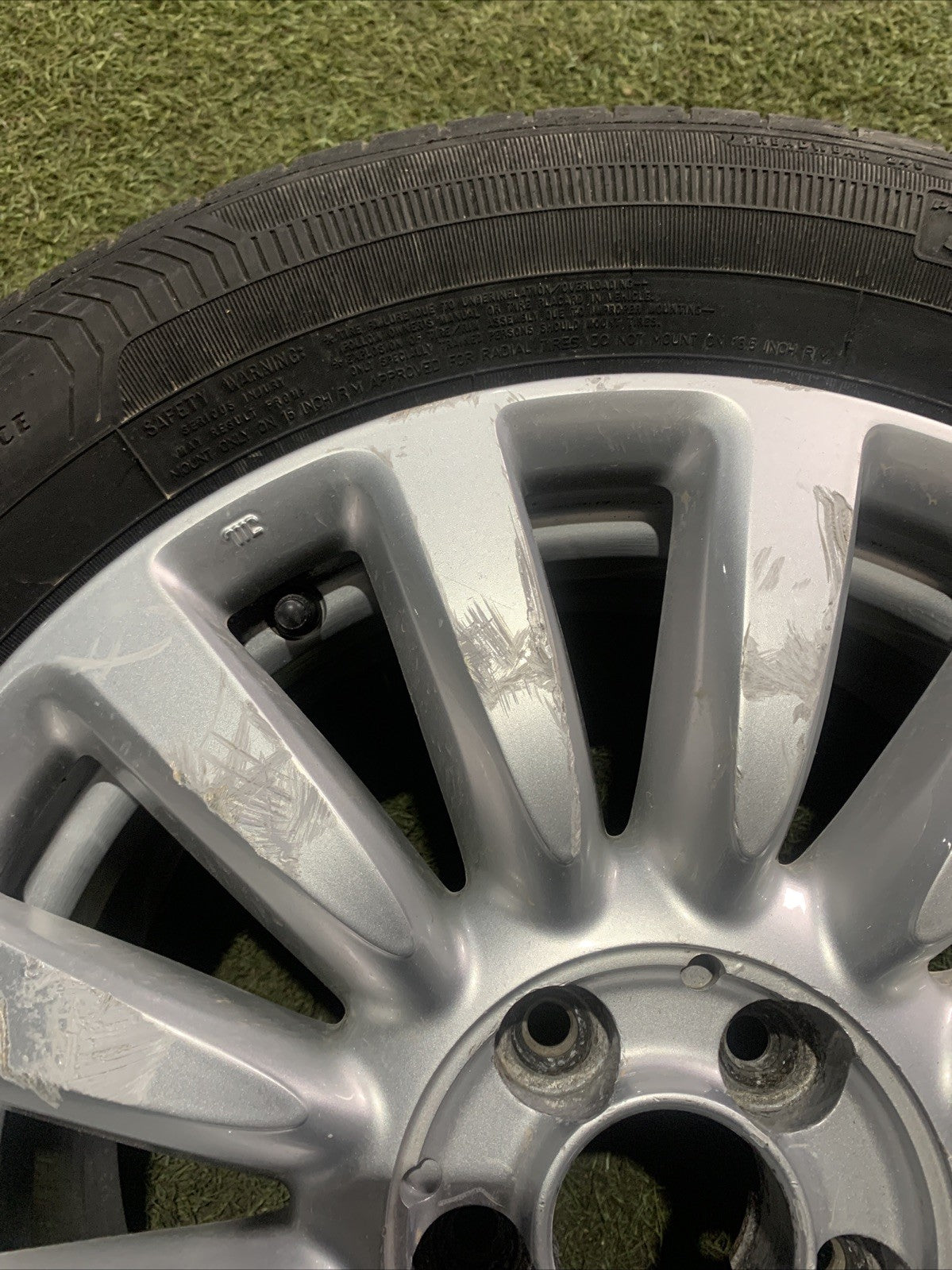 Cerchio In Lega Da 16 Con Gomma Fiat 500L 735585995 (1)