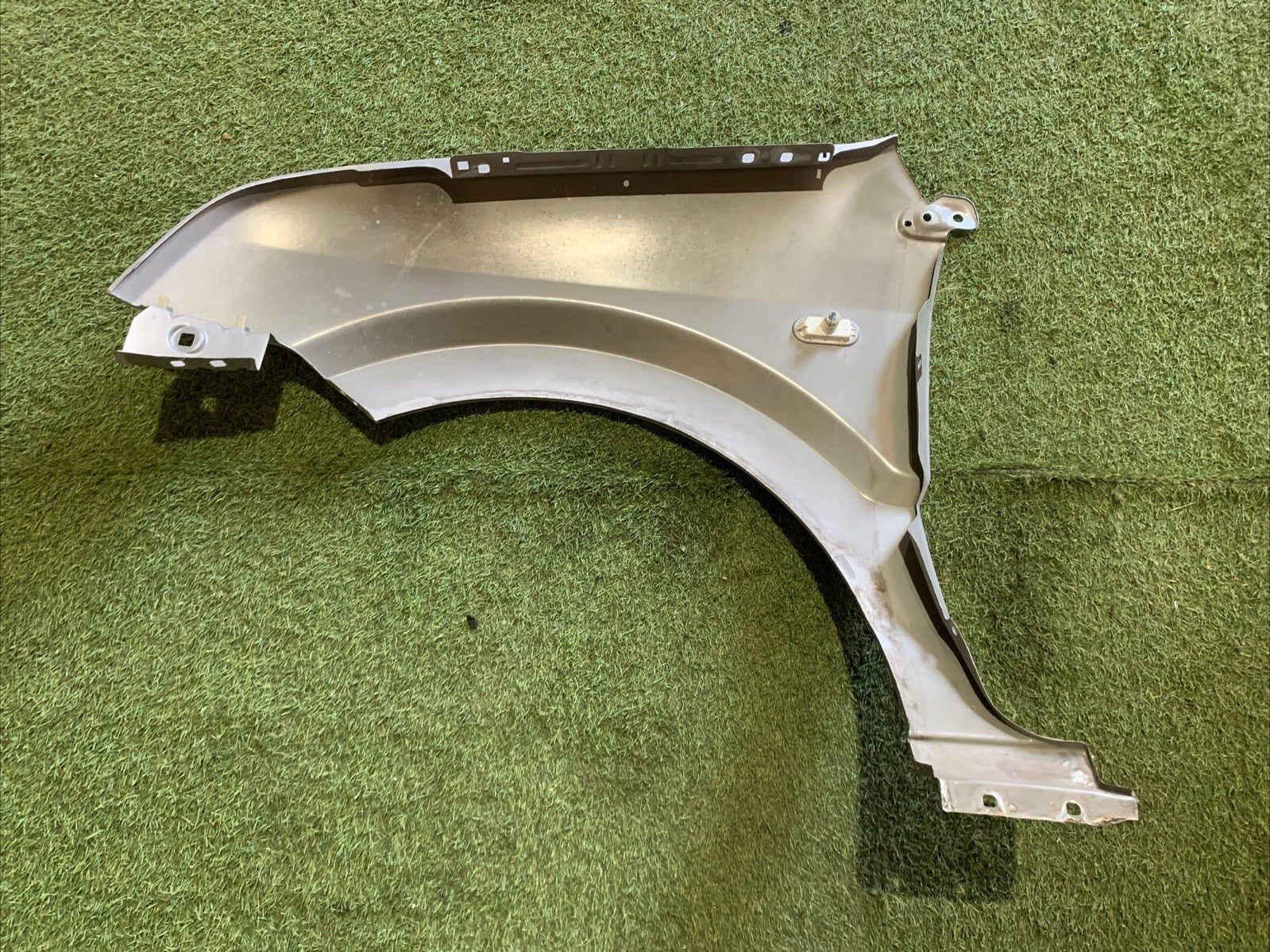 Parafango Anteriore Destro Ford Fusion 