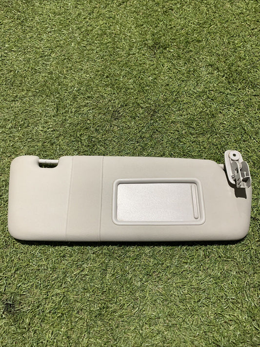 Aletta Parasole Destra Audi A3 2010 8P2857552