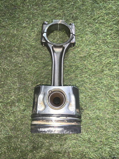 Pistone Con Biella Volkswagen Golf 5 1.9 TDI V200Z1/2 (1)