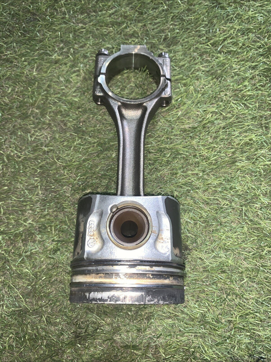 Pistone Con Biella Volkswagen Golf 5 1.9 TDI V200Z1/2 (1)