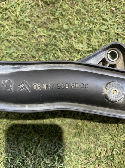 Tubo Acqua Refrigerante Peugeot 208 2017 1.2 Benzina HM01 9806793080