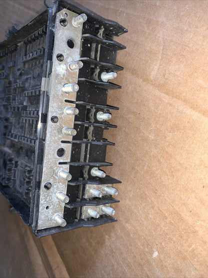 1K0937124H CENTRALINA SCATOLA PORTAFUSIBILI VOLKSWAGEN GOLF V Audi A3 2.0 140cv