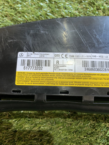 Airbag laterale anteriore DX per Mercedes Classe A/GLA anno 2015 cod: 617773202