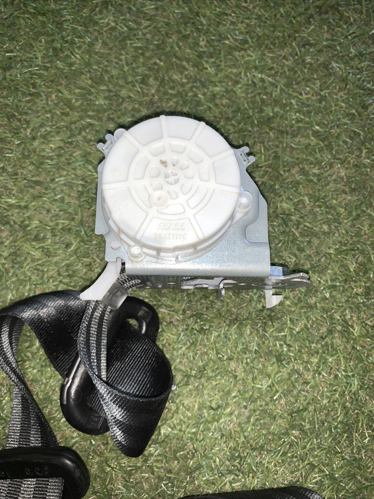 CINTURA DI SICUREZZA POSTERIORE DX RENAULT Twingo III serie 888403864R