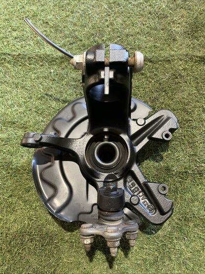 MOZZO MONTANTE FUSELLO ANTERIORE SINISTRO SKODA FABIA 2017 1.0 BEN 6Q0407255AC