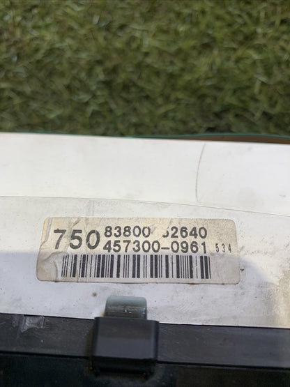 Quadro strumenti 83800-52640 457300-0961 Toyota Yaris 1999-2003