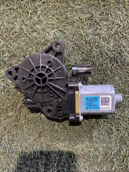 Motorino Alzavetro Posteriore Sinistro Hyundai Tucson 2019 83450D7000