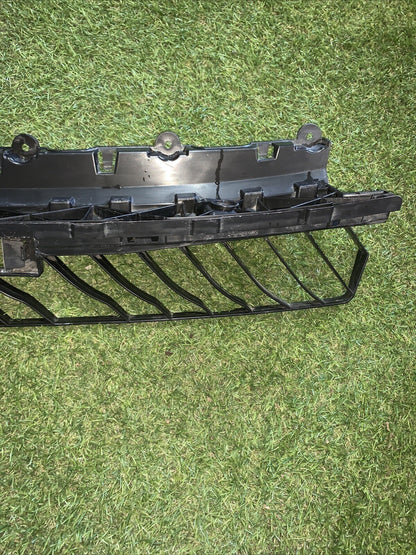 2GA807863A STAFFA SUPPORTO PARAURTI POST VOLKSWAGEN T-ROC