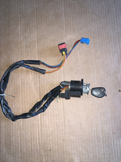 Blocchetto accensione con chiave per Citroen Berlingo Mk1 96-10 usato