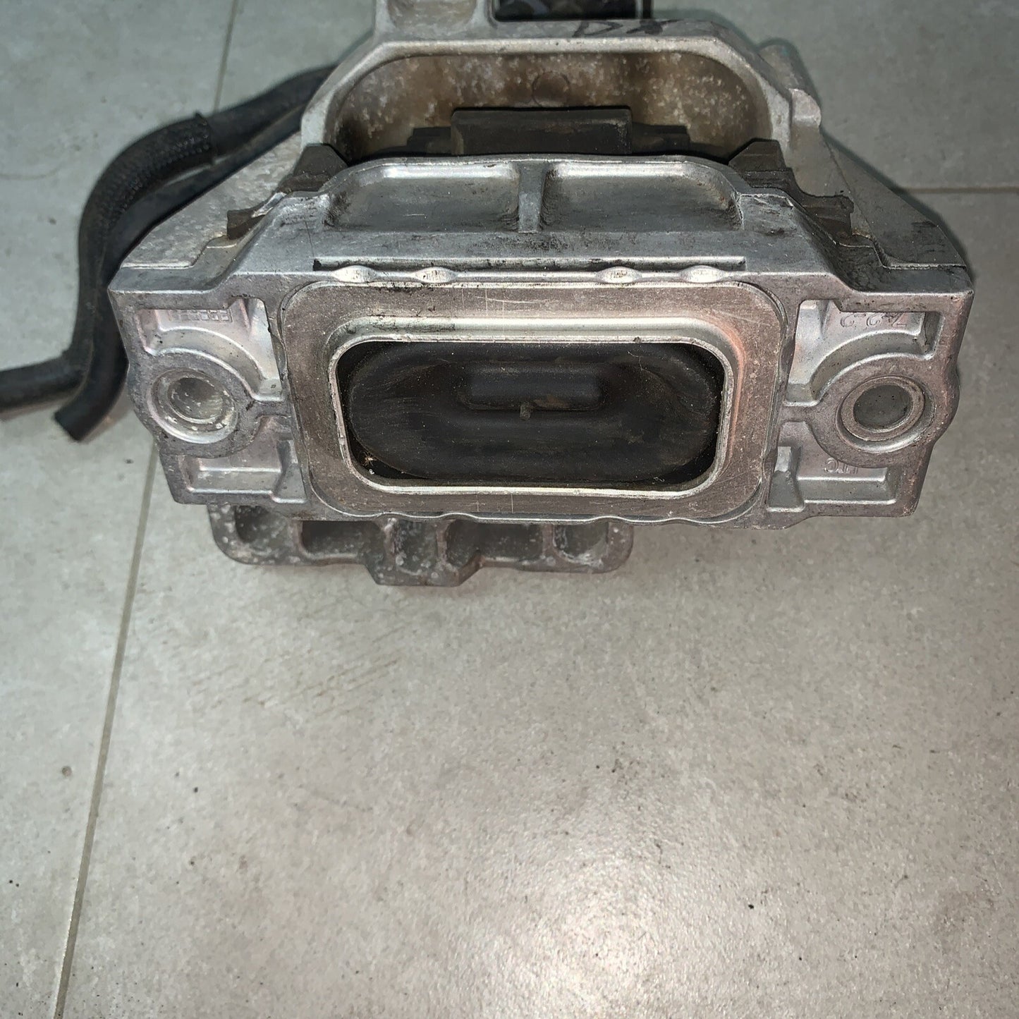 SUPPORTO MOTORE VOLKSWAGEN Tiguan 2° Serie 5N0199262L Diesel 2000