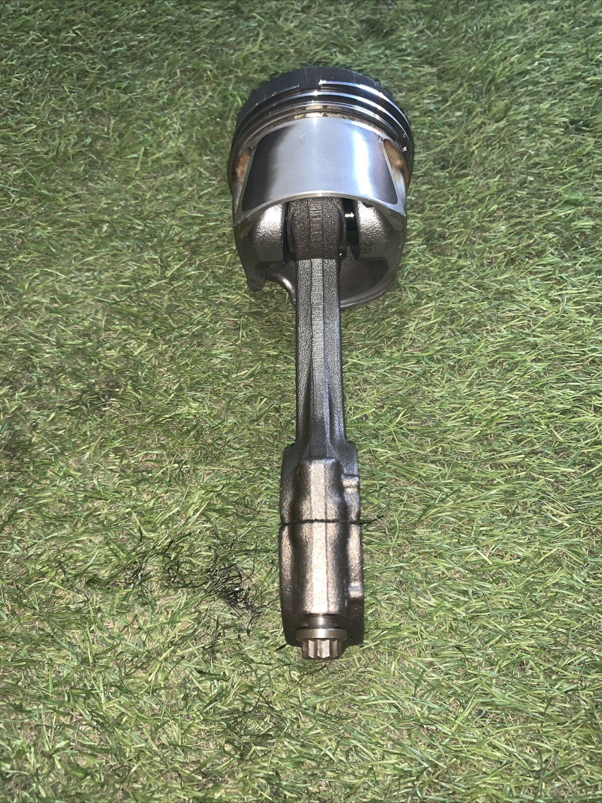 Pistone Motore Volkswagen Golf 7 2.0 GTD 184CV VWSL204LM (3)