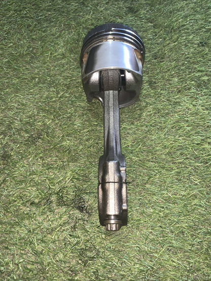 Pistone Motore Volkswagen Golf 7 2.0 GTD 184CV VWSL204LM (3)