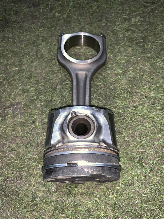 Pistone Con Biella Motore Ford Fiesta 2006 1.4 Diesel 74L53 (2)