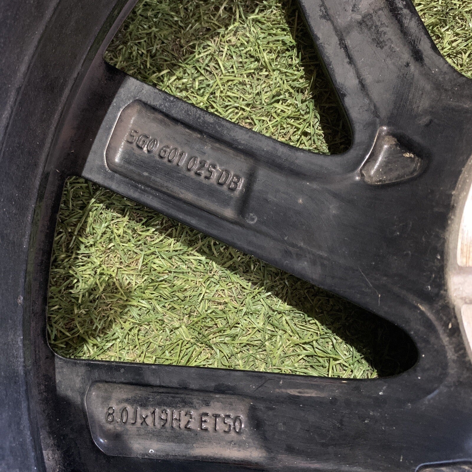 Cerchio Spielberg 19 "Taglio Diamante Originale Golf 7 5G0601025DB/8.0JX19H2ET50