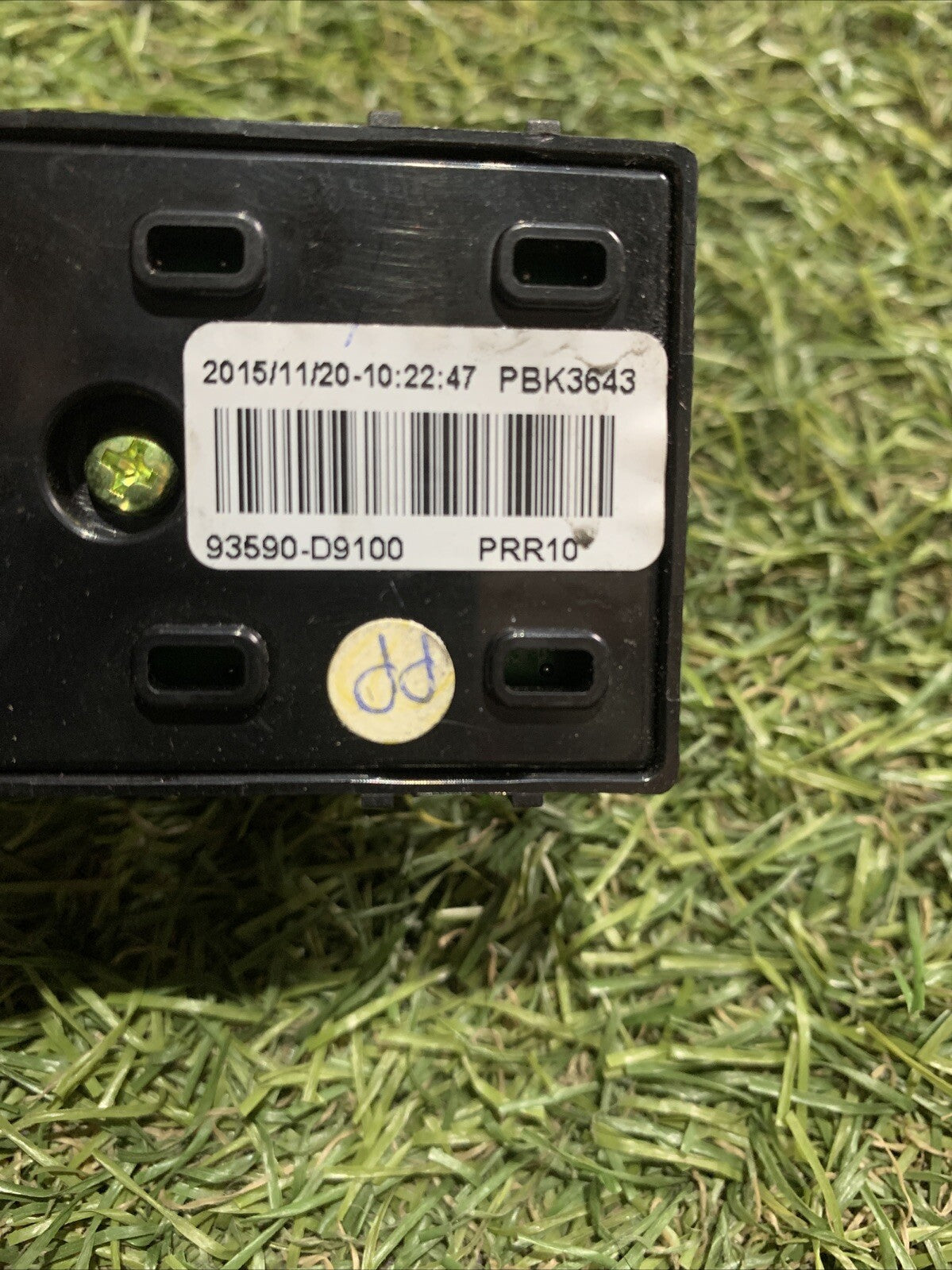 Pulsante Alzavetro Posteriore Destro Kia Sportage 2017 93580-D9100