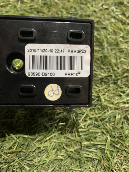 Pulsante Alzavetro Posteriore Destro Kia Sportage 2017 93580-D9100