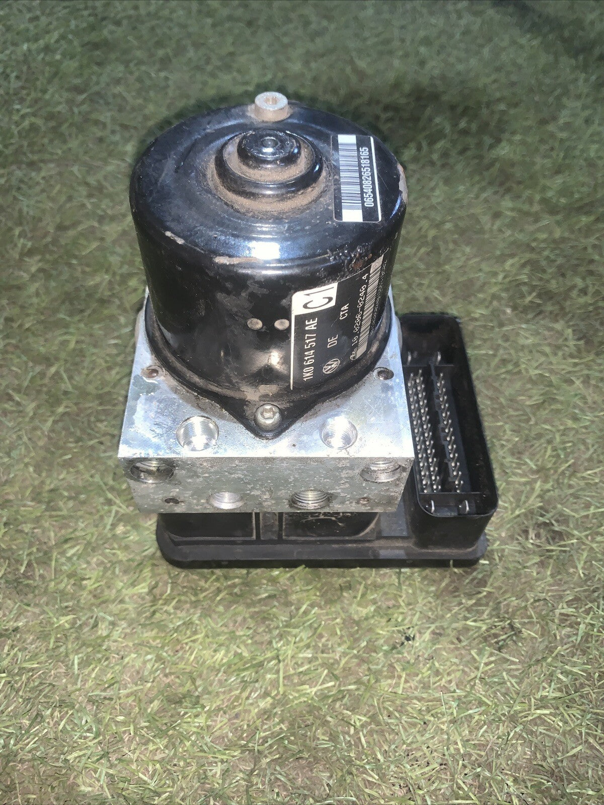 POMPA ABS VOLKSWAGEN Golf 5 Plus Berlina 1K0614517AE Diesel 1.9