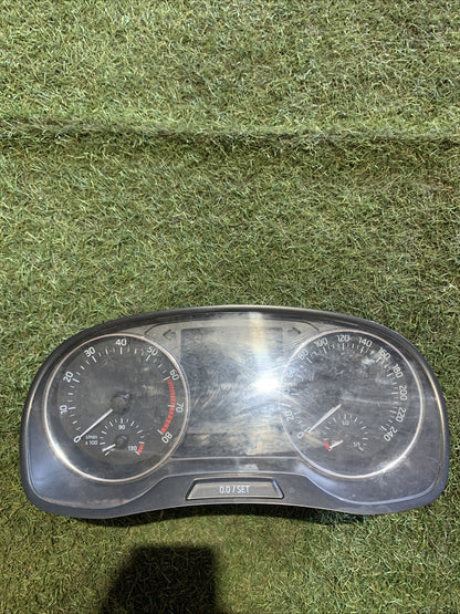 Quadro Strumenti Skoda Fabia 2017 1.0 Benzina 6V0920740C
