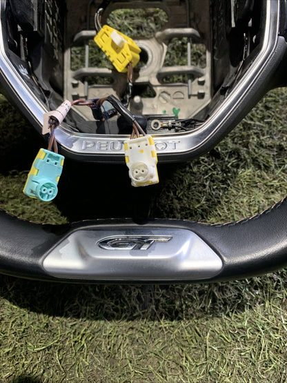 Volante Peugeot 3008 2018 GT 98105489ZD (2)