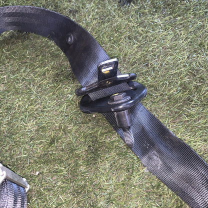 Cintura Posteriore Sinistra Centrale Dacia LODGY 888413899R