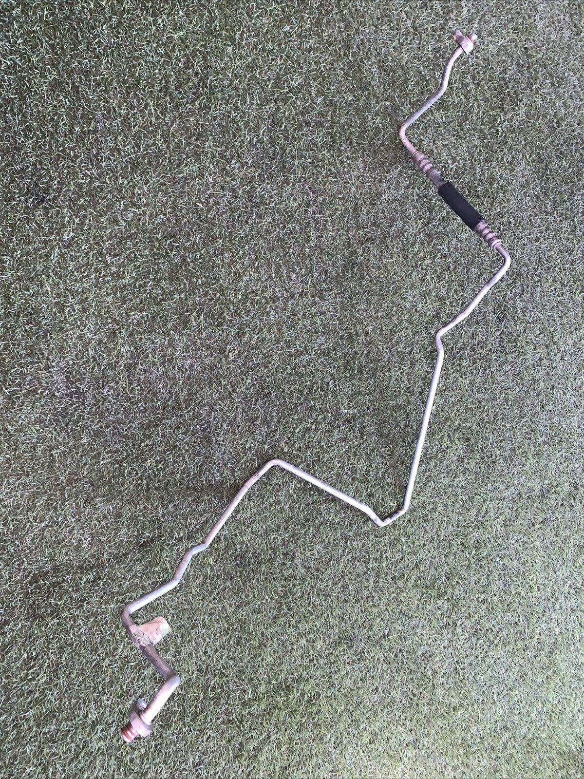 Tubo Aria Condizionata Adatto per Ford Fiesta 2010 1.4 Diesel AP31-19A704-DB