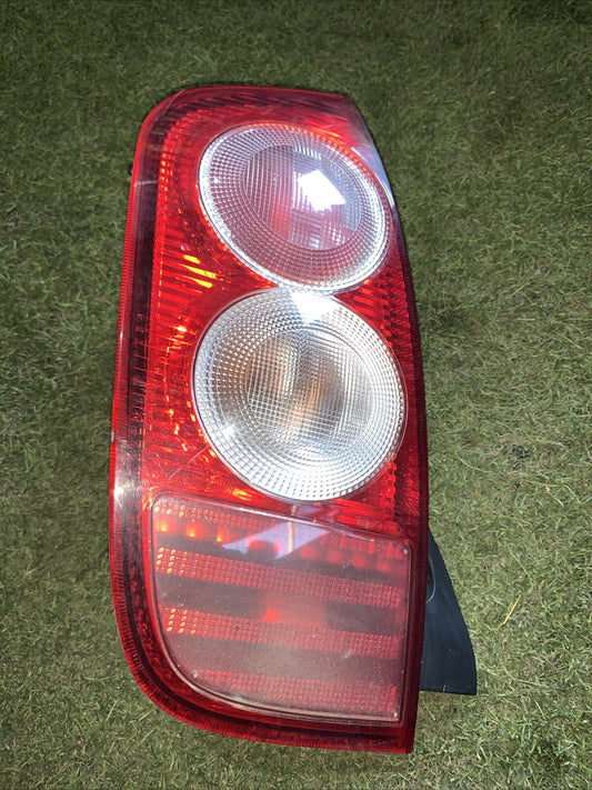 STOP FANALE POSTERIORE SINISTRO NISSAN Micra 4° Serie B6555AX720