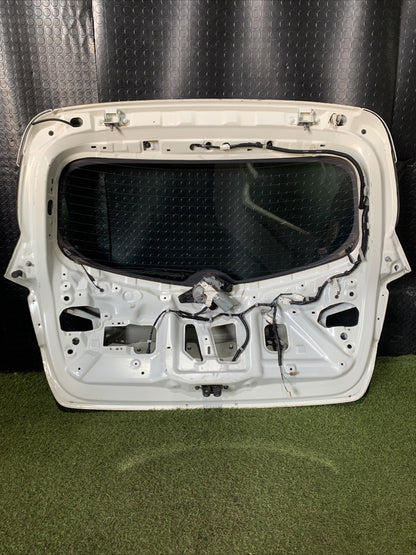 PORTELLONE BAULE COFANO POSTERIORE NISSAN PULSAR C13M 2014/2019