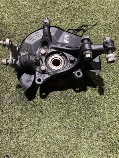 MOZZO MONTANTE FUSELLO ANTERIORE SINISTRO TOYOTA C-HR 2016-2019 1.8 HYBRID