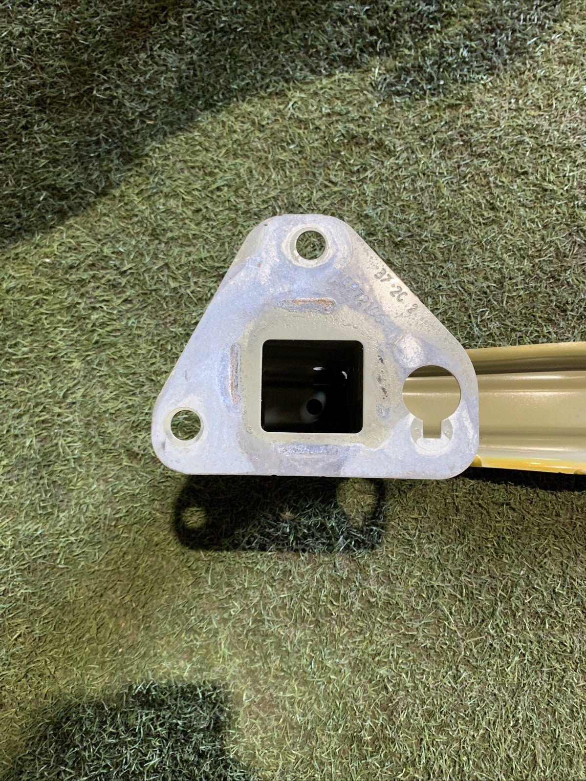 Traversa Paraurti Posteriore Peugeot 208 (2019) 254563D03