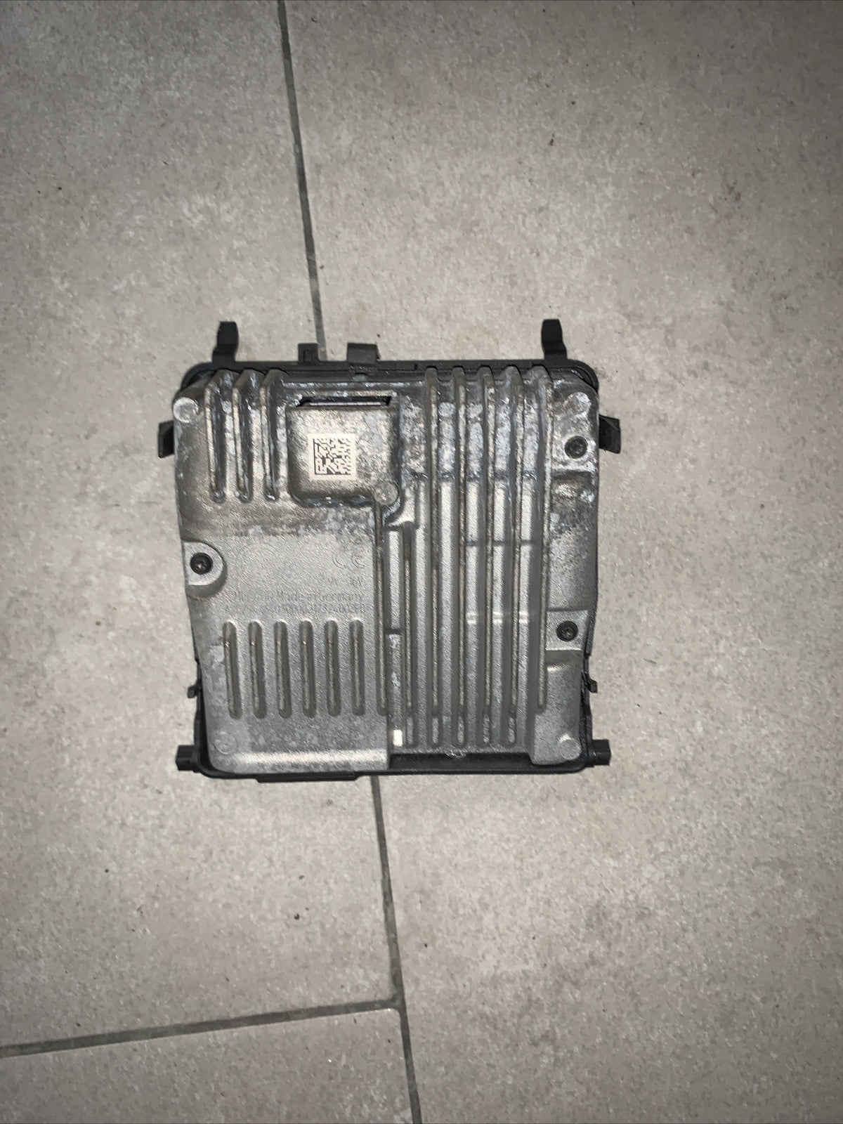 CENTRALINA SENSORE RADAR ANTICOLLISIONE TOYOTA Yaris Serie 881810d020