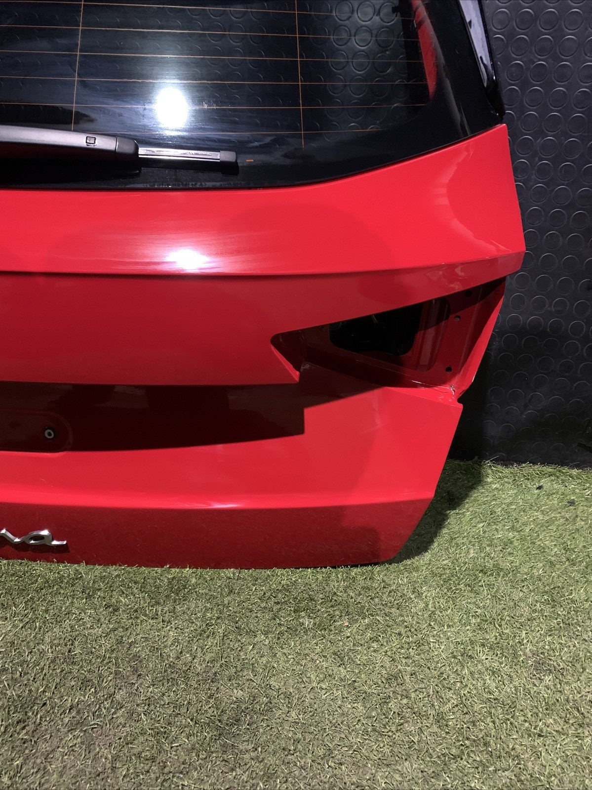 COFANO BAULE PORTELLONE POSTERIORE SEAT ARONA 2024