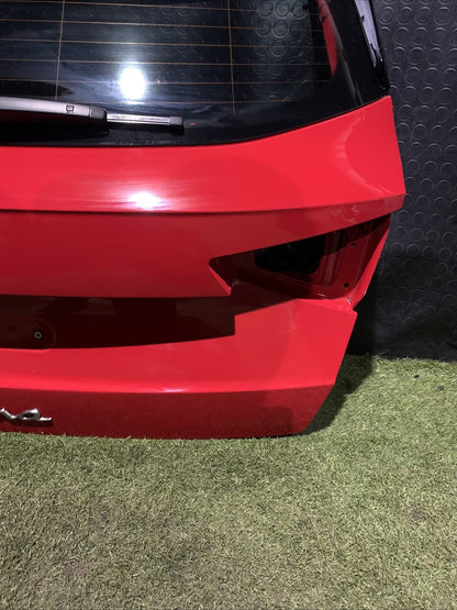 COFANO BAULE PORTELLONE POSTERIORE SEAT ARONA 2024
